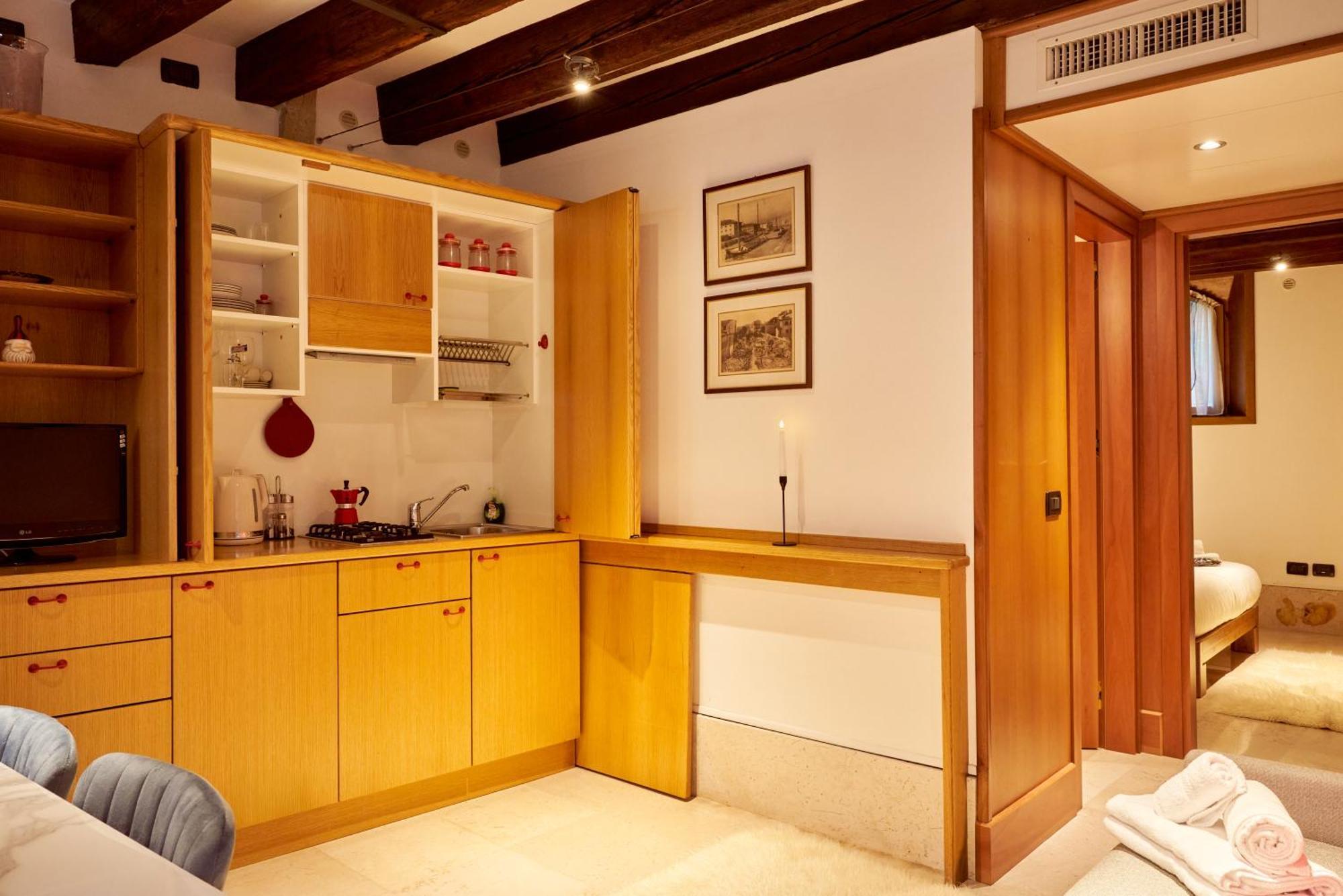 Nama Boutique Residence Венеция Экстерьер фото